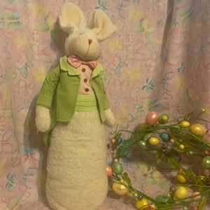 🦋 Easter bunny dressed in Tuxedo and Easter egg garland free with bunny.